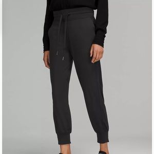 EUC Ready To Rulu Lululemon Jogger